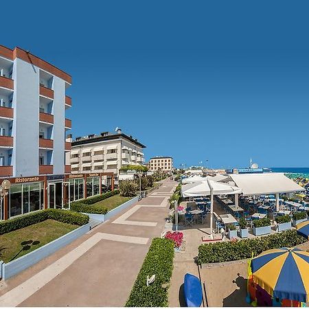 Hotel Marina Fano Esterno foto