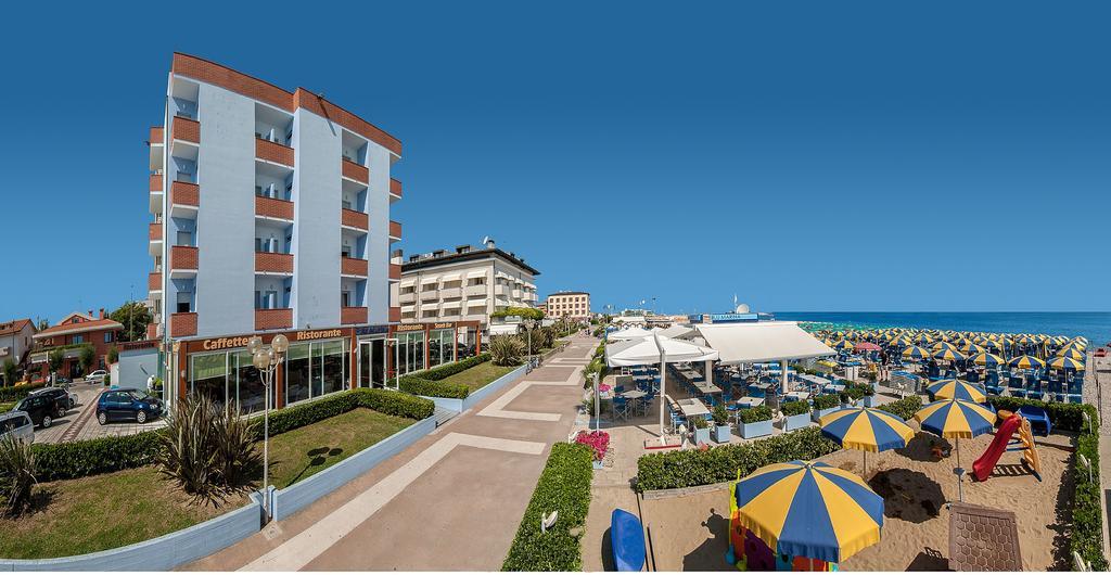 Hotel Marina Fano Esterno foto