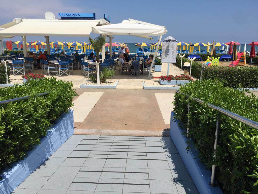Hotel Marina Fano Esterno foto